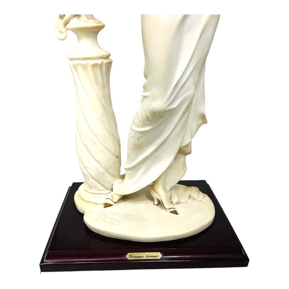 Giuseppe Armani Vintage 1992 Porcelain Statue 18" - Picture 4 of 13